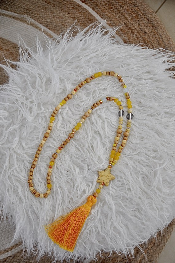 Yellow End Star Necklace